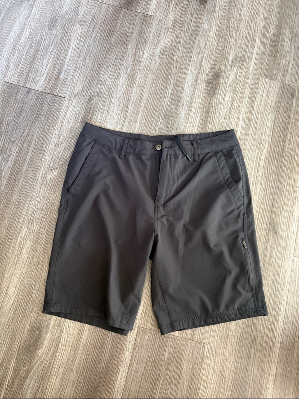 Men's Black Flat-Front Performance Shorts